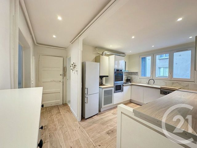 Appartement F3 à louer - 3 pièces - 63.0 m2 - TROYES - 10 - CHAMPAGNE-ARDENNE - Century 21 Martinot Immobilier
