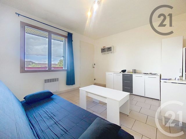 Appartement F1 à vendre STE SAVINE