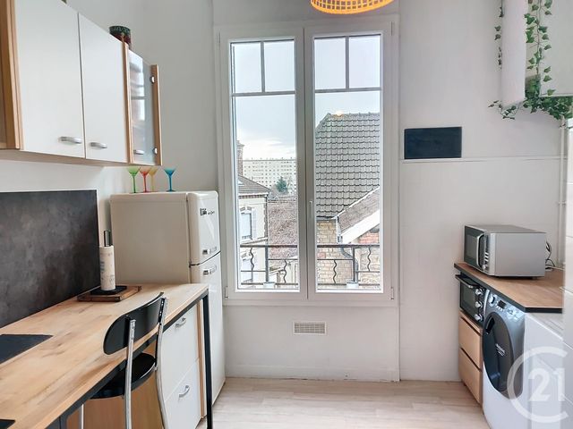 Appartement T2 à louer - 2 pièces - 45.0 m2 - TROYES - 10 - CHAMPAGNE-ARDENNE - Century 21 Martinot Immobilier