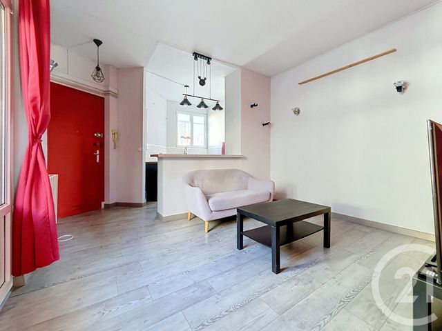 Appartement F2 à louer - 2 pièces - 32.0 m2 - TROYES - 10 - CHAMPAGNE-ARDENNE - Century 21 Martinot Immobilier