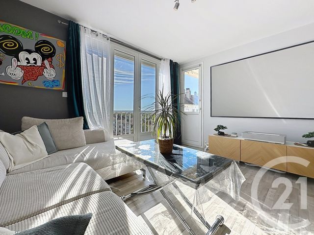 Appartement à vendre - 3 pièces - 55.0 m2 - STE SAVINE - 10 - CHAMPAGNE-ARDENNE - Century 21 Martinot Immobilier