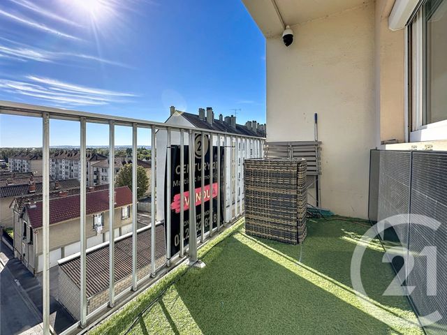 Appartement à vendre - 3 pièces - 55.0 m2 - STE SAVINE - 10 - CHAMPAGNE-ARDENNE - Century 21 Martinot Immobilier