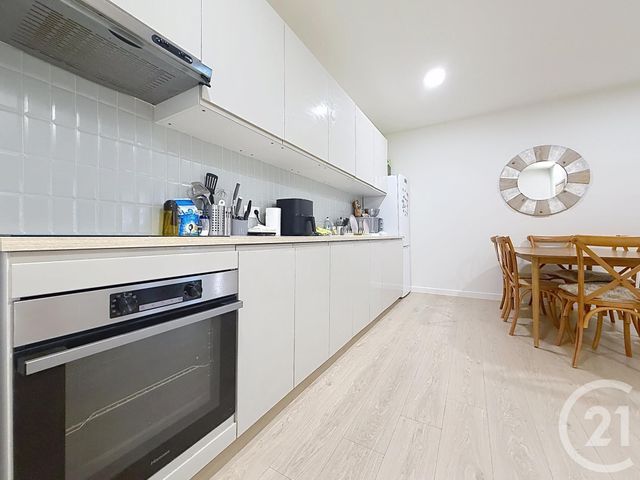 Appartement T6 à louer - 6 pièces - 117.89 m2 - TROYES - 10 - CHAMPAGNE-ARDENNE - Century 21 Martinot Immobilier