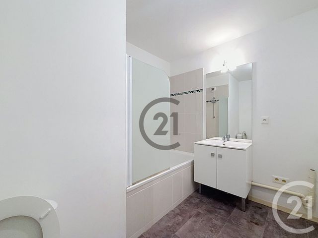 Appartement F2 à vendre - 2 pièces - 42.06 m2 - TROYES - 10 - CHAMPAGNE-ARDENNE - Century 21 Martinot Immobilier