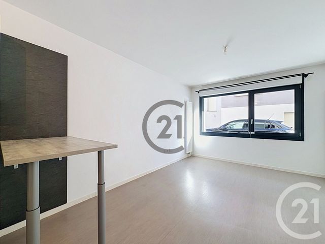 Appartement F2 à vendre - 2 pièces - 42.06 m2 - TROYES - 10 - CHAMPAGNE-ARDENNE - Century 21 Martinot Immobilier