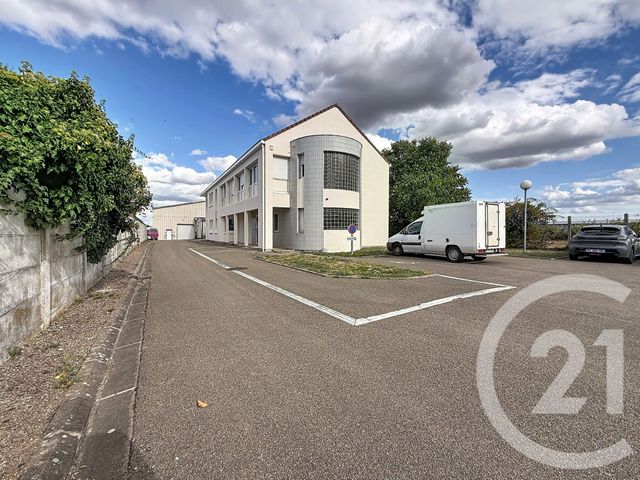 Appartement F1 à louer - 1 pièce - 50.0 m2 - ROSIERES PRES TROYES - 10 - CHAMPAGNE-ARDENNE - Century 21 Martinot Immobilier