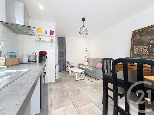 Appartement F2 à louer - 2 pièces - 34.46 m2 - TROYES - 10 - CHAMPAGNE-ARDENNE - Century 21 Martinot Immobilier