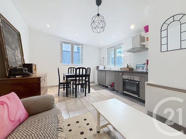 Appartement F2 à louer - 2 pièces - 34.46 m2 - TROYES - 10 - CHAMPAGNE-ARDENNE - Century 21 Martinot Immobilier