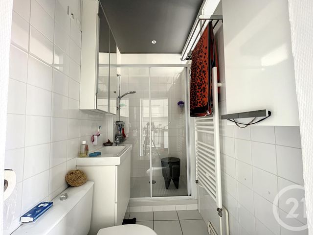 Appartement à vendre - 4 pièces - 83.52 m2 - TROYES - 10 - CHAMPAGNE-ARDENNE - Century 21 Martinot Immobilier