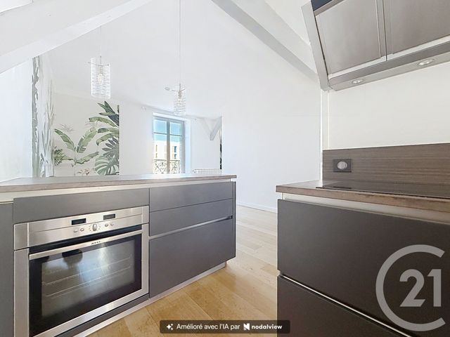 Appartement F3 à louer - 3 pièces - 99.75 m2 - TROYES - 10 - CHAMPAGNE-ARDENNE - Century 21 Martinot Immobilier