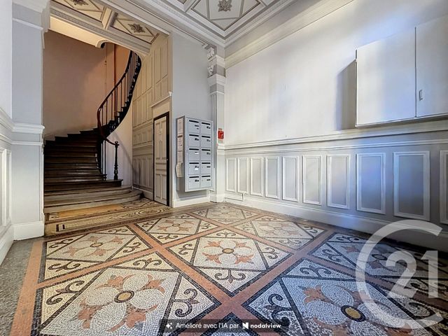 Appartement F3 à louer - 3 pièces - 99.75 m2 - TROYES - 10 - CHAMPAGNE-ARDENNE - Century 21 Martinot Immobilier
