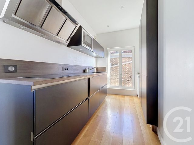 Appartement F3 à louer - 3 pièces - 99.75 m2 - TROYES - 10 - CHAMPAGNE-ARDENNE - Century 21 Martinot Immobilier