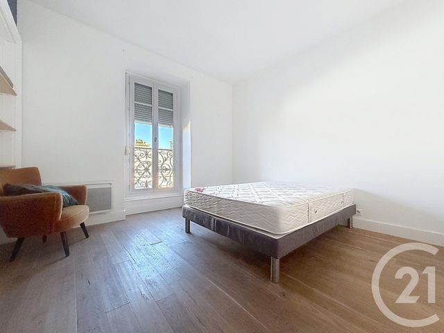Appartement F3 à louer - 3 pièces - 99.75 m2 - TROYES - 10 - CHAMPAGNE-ARDENNE - Century 21 Martinot Immobilier
