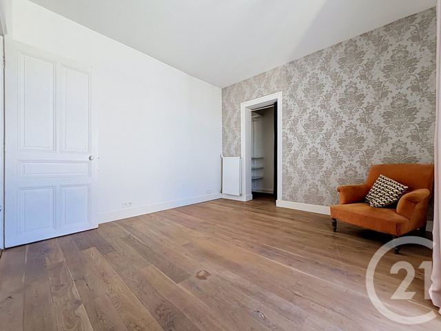 Appartement F3 à louer - 3 pièces - 99.75 m2 - TROYES - 10 - CHAMPAGNE-ARDENNE - Century 21 Martinot Immobilier