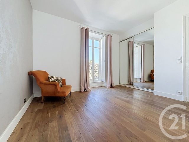 Appartement F3 à louer - 3 pièces - 99.75 m2 - TROYES - 10 - CHAMPAGNE-ARDENNE - Century 21 Martinot Immobilier