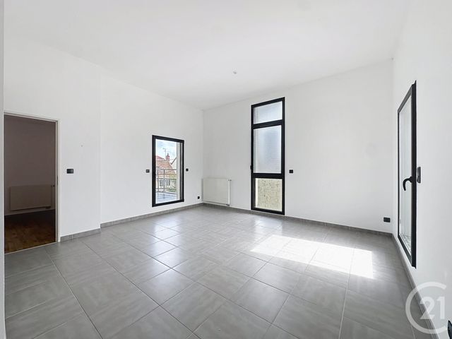 Appartement F3 à vendre - 3 pièces - 66.0 m2 - TROYES - 10 - CHAMPAGNE-ARDENNE - Century 21 Martinot Immobilier