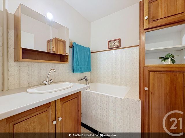 Appartement F4 à vendre - 4 pièces - 67.18 m2 - TROYES - 10 - CHAMPAGNE-ARDENNE - Century 21 Martinot Immobilier